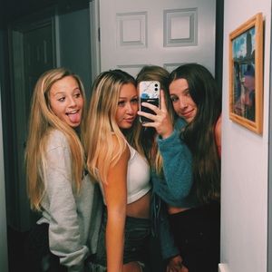 Meet your Posher, Grace linden